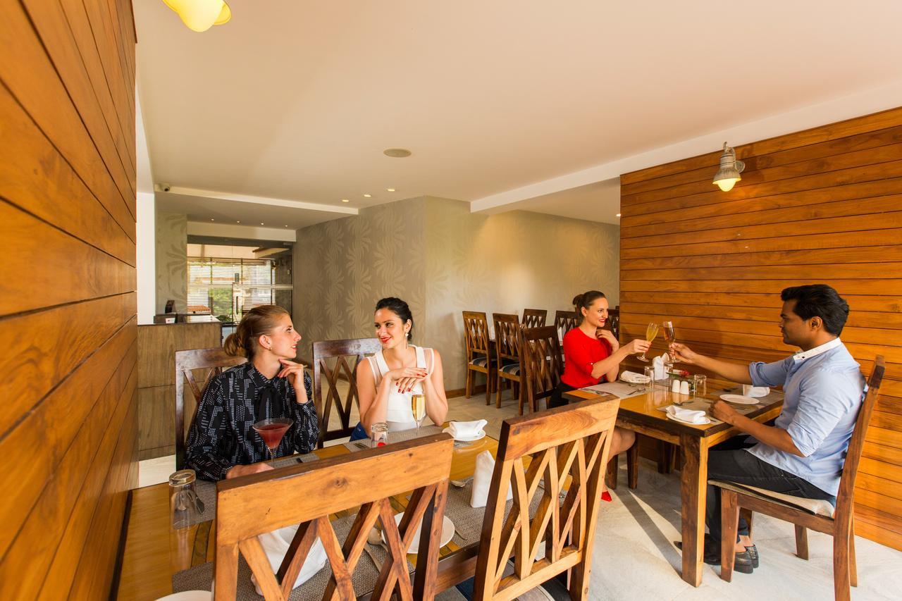 Hotel The Fern Residency, Miramar Panadží Exteriér fotografie